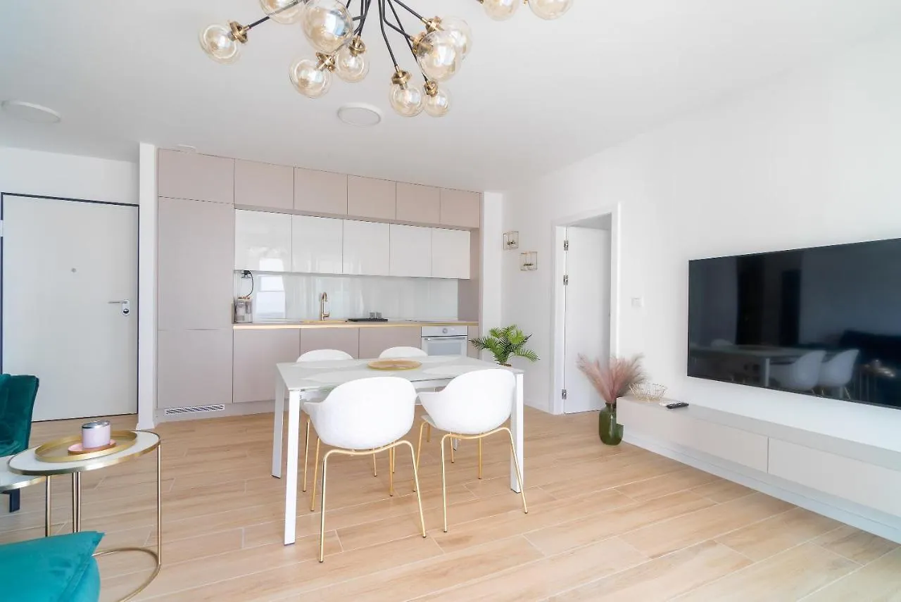 Golden Luxury Apartment سبليت 0*,