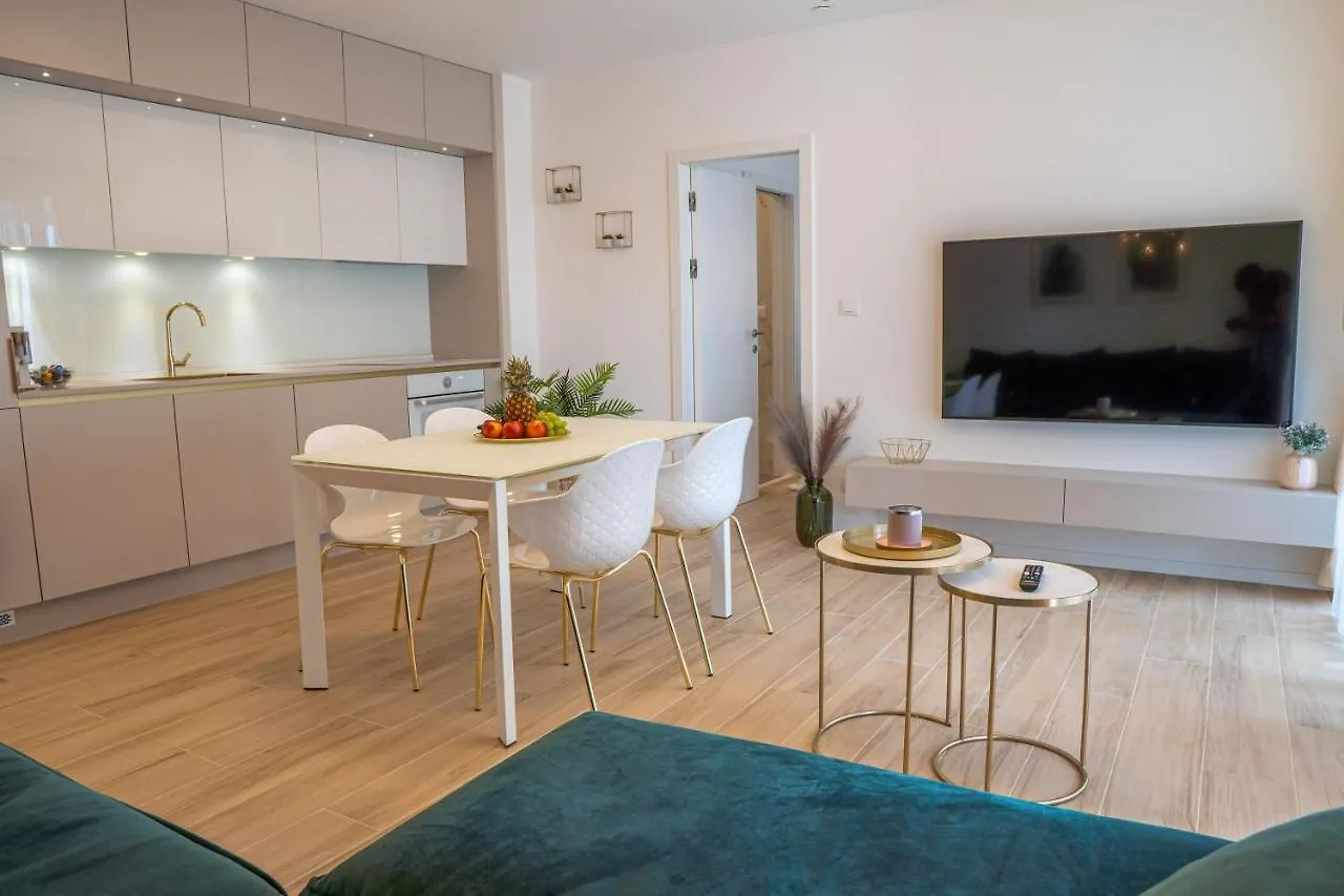 Golden Luxury Apartment Split