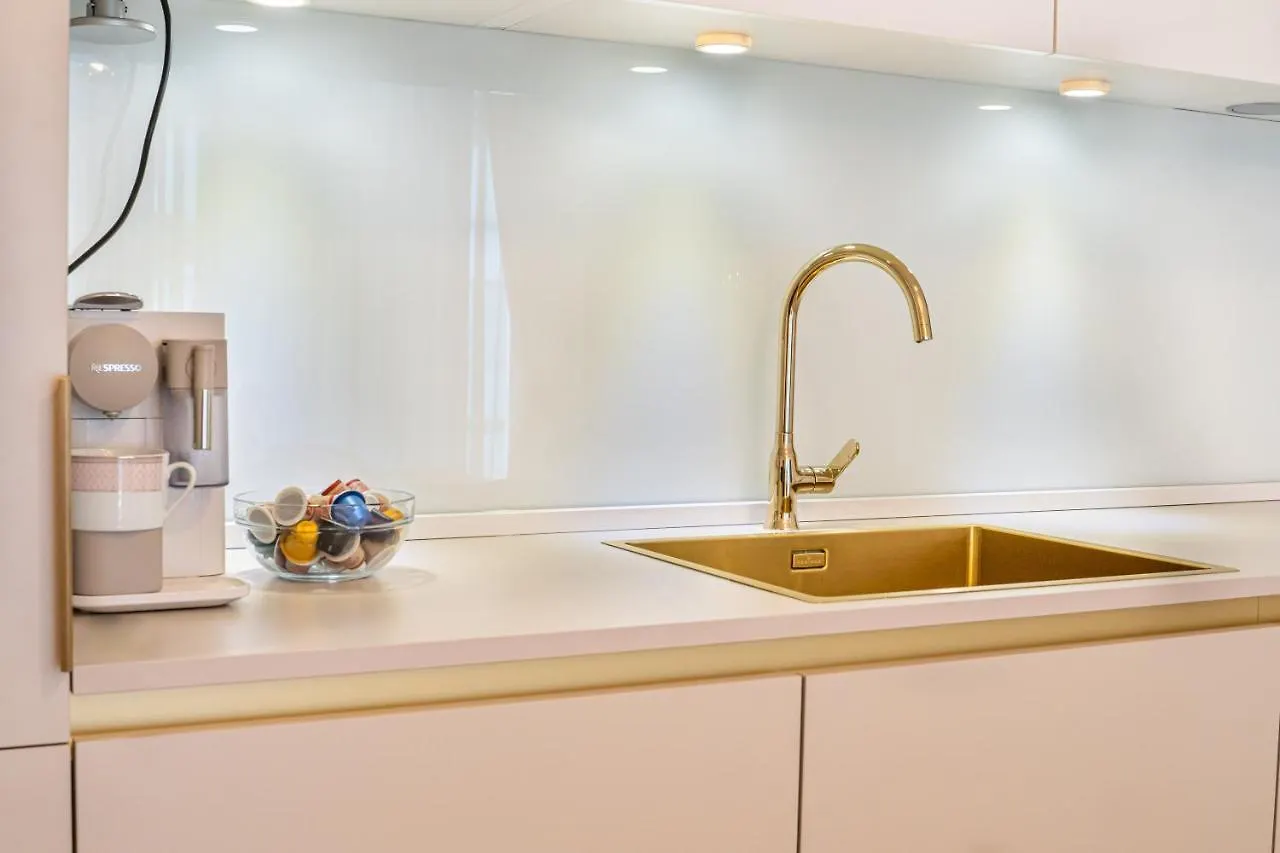 Golden Luxury Apartment Split